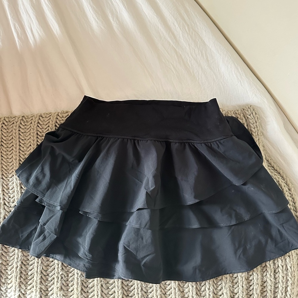 Offline by Aerie black ruffle skirt size medium